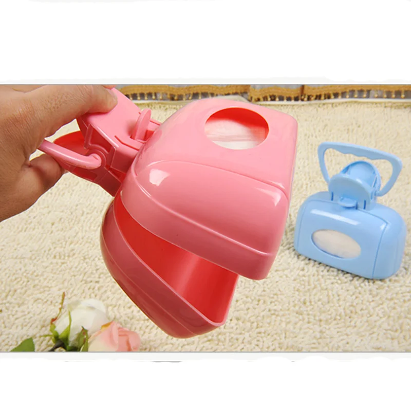 Outdoor Handle Dog Shovel Scooper with Tissue Storage Pet Dog Cat Feces Level Shovel - Image 1